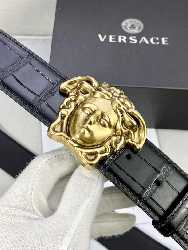 VERSACE